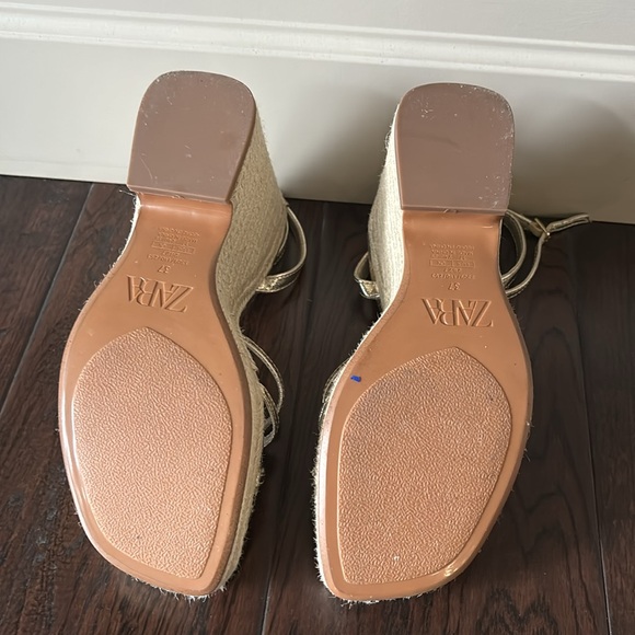Womens Zara Wedge Sandals - Picture 3 of 5